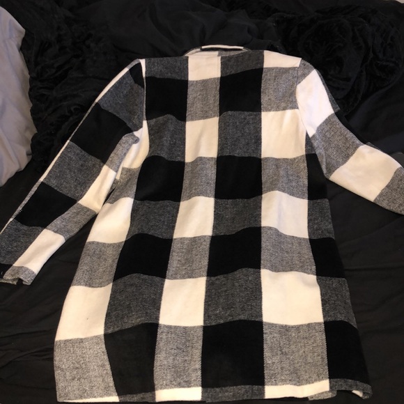 Black and white Peacoat - Picture 2 of 2